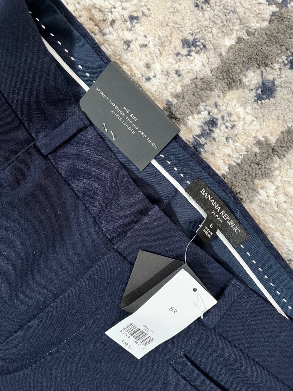 Banana Republic Sloan Pants, Navy Blue color, Never worn
